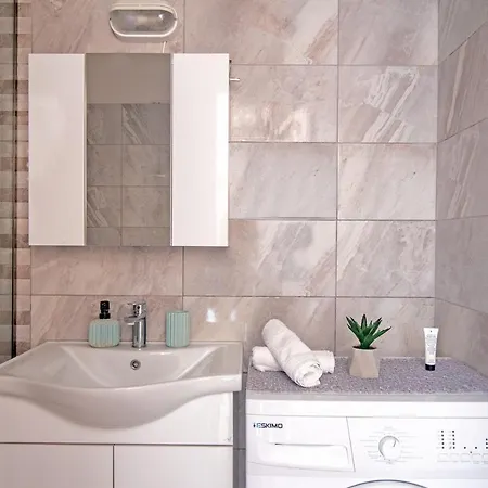 Palaiopolis House Apartment